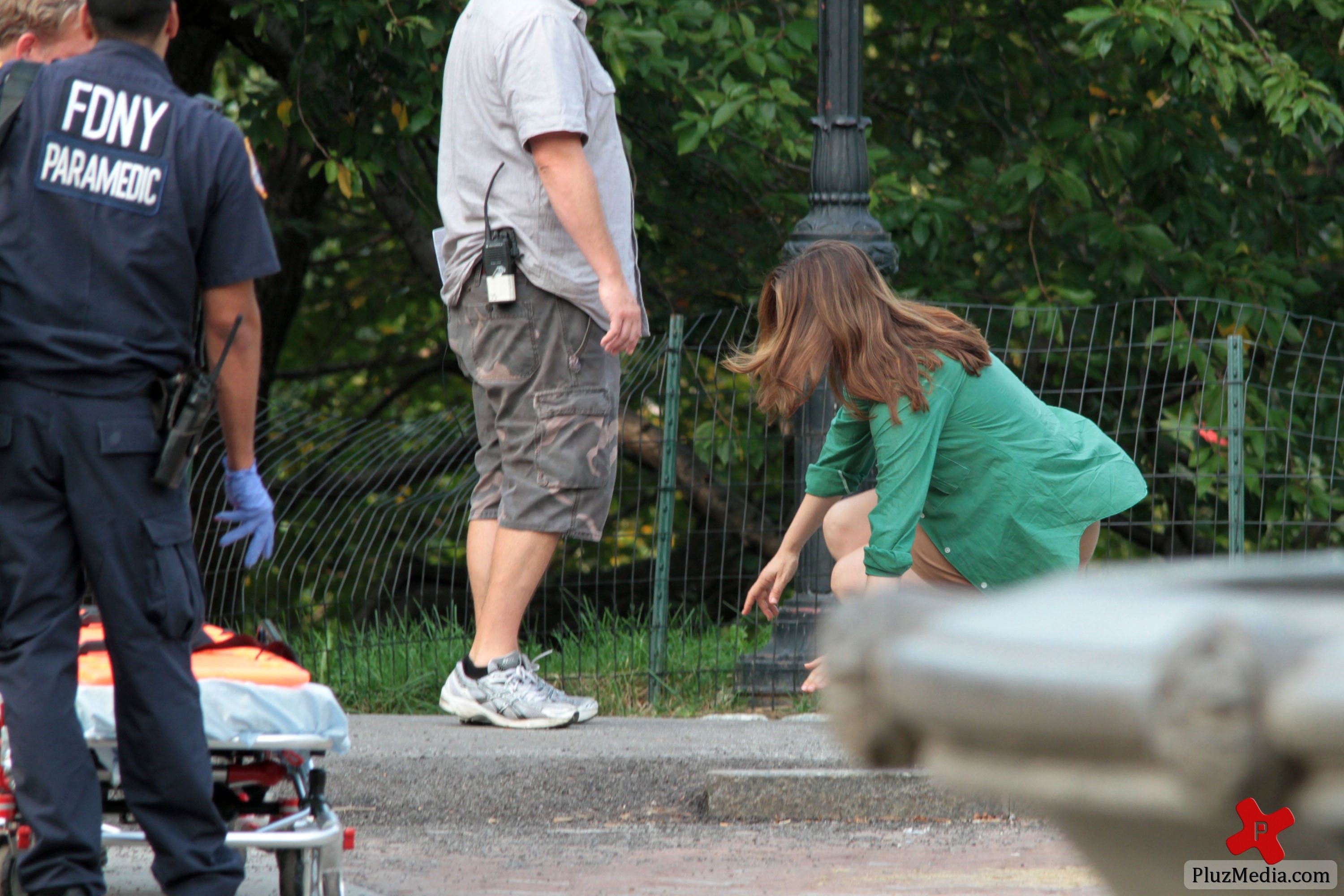 Alicia Silverstone on the film set of 'Gods Behaving Badly' | Picture 87585